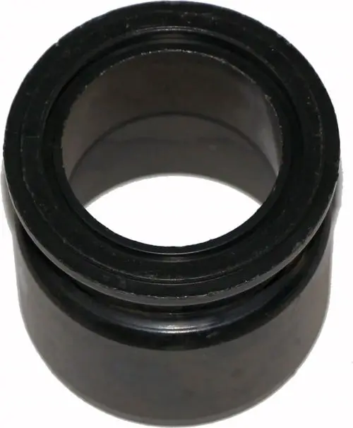 Schwarzer CPVC Adapter mit glatter Innen- und Außenseite, geeignet für Anschlussklebeverbindungen. Herstellermarke: Wolf.